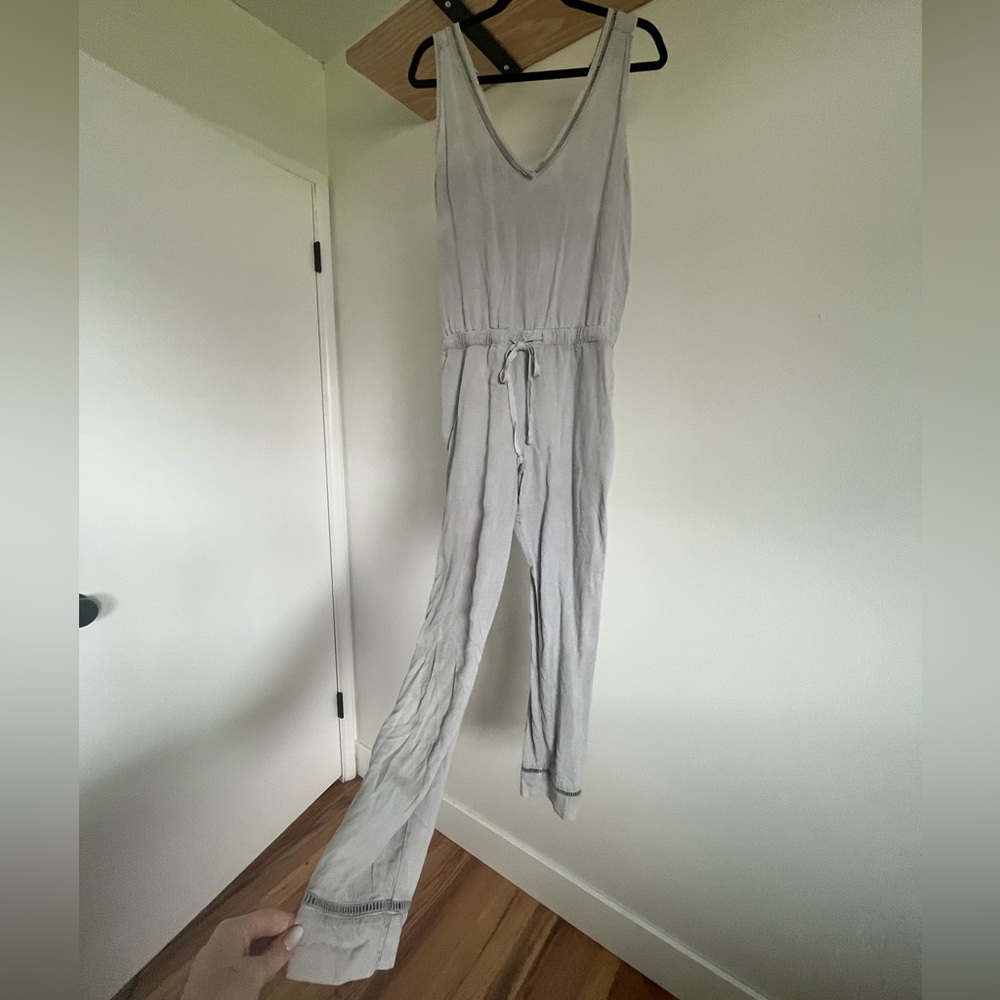 Cloth & Stone Gray Romper